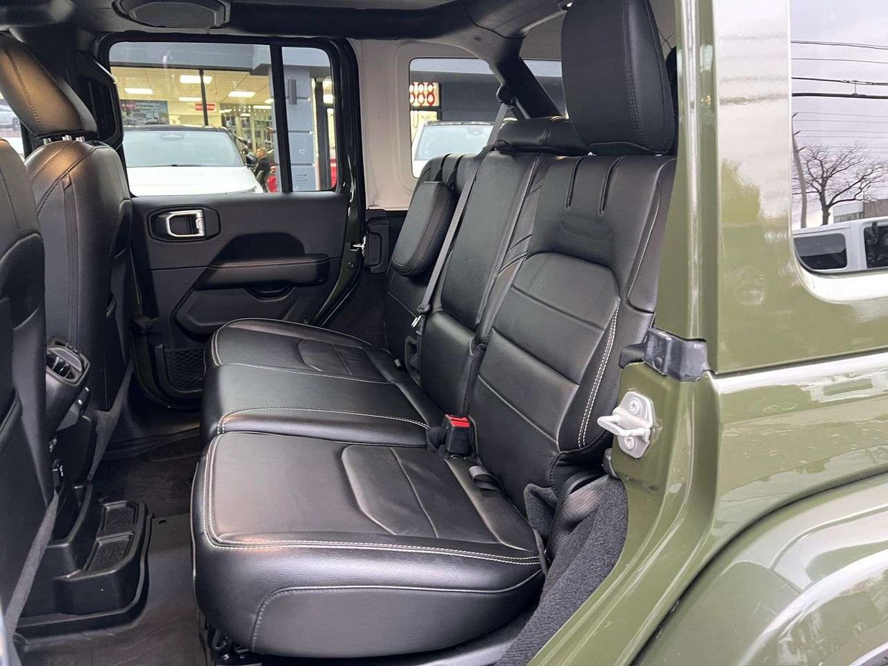 2021 Jeep Wrangler Unlimited Sahara Photo
