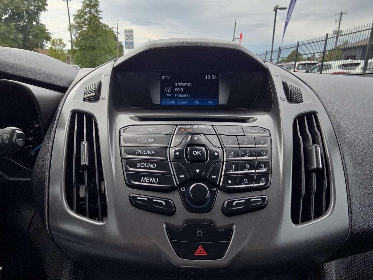 2018 Ford Transit Connect 7 Passengers * VERY LOW KM / PARK ASSIST / BLUETOOTH Photo