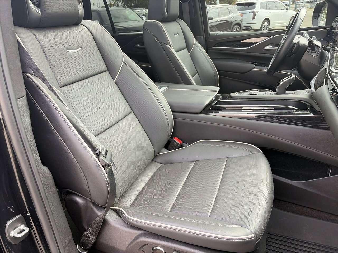 2024 Cadillac Escalade 4WD Sport CERTIFIED PRE-OWNED   TOURING PACKAGE Photo