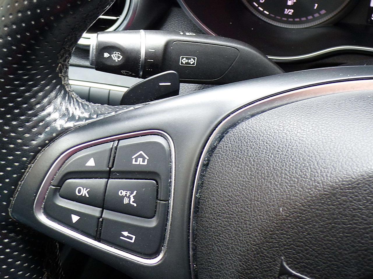 2018 Mercedes-Benz Others 4MATIC BSM NAVI 360 CAMERA SUNROOF F/R SENSORS B.T. Photo