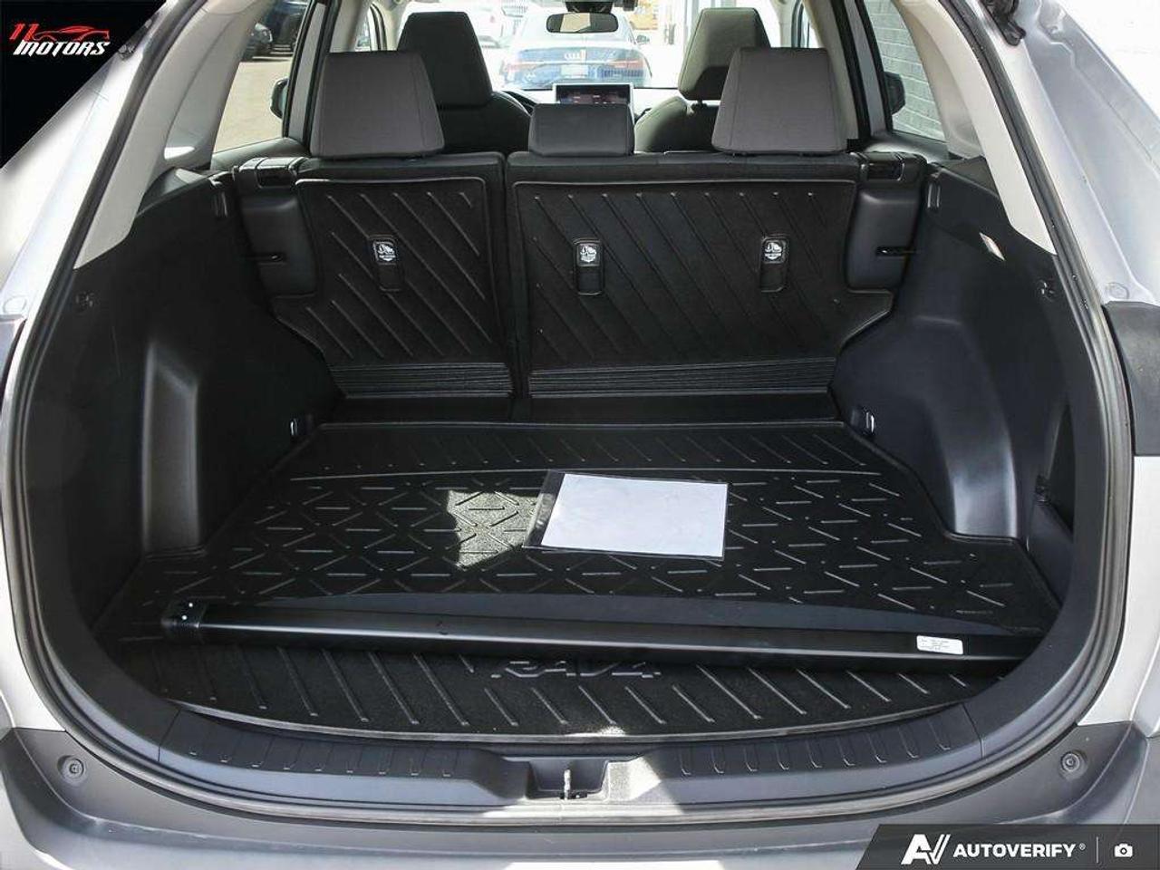 2024 Toyota RAV4 XLE AWD   CERTIFIED Photo
