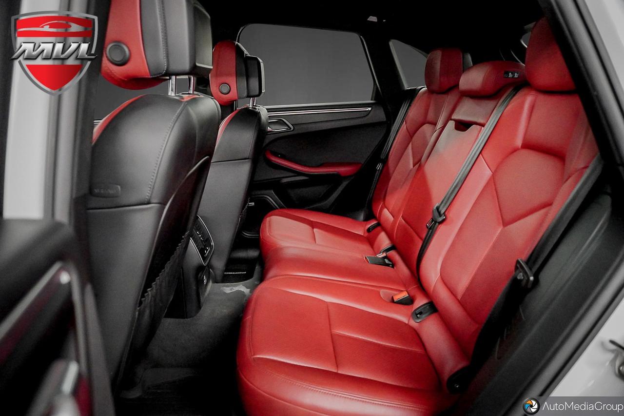2020 Porsche Macan Base 4dr All-Wheel Drive Photo