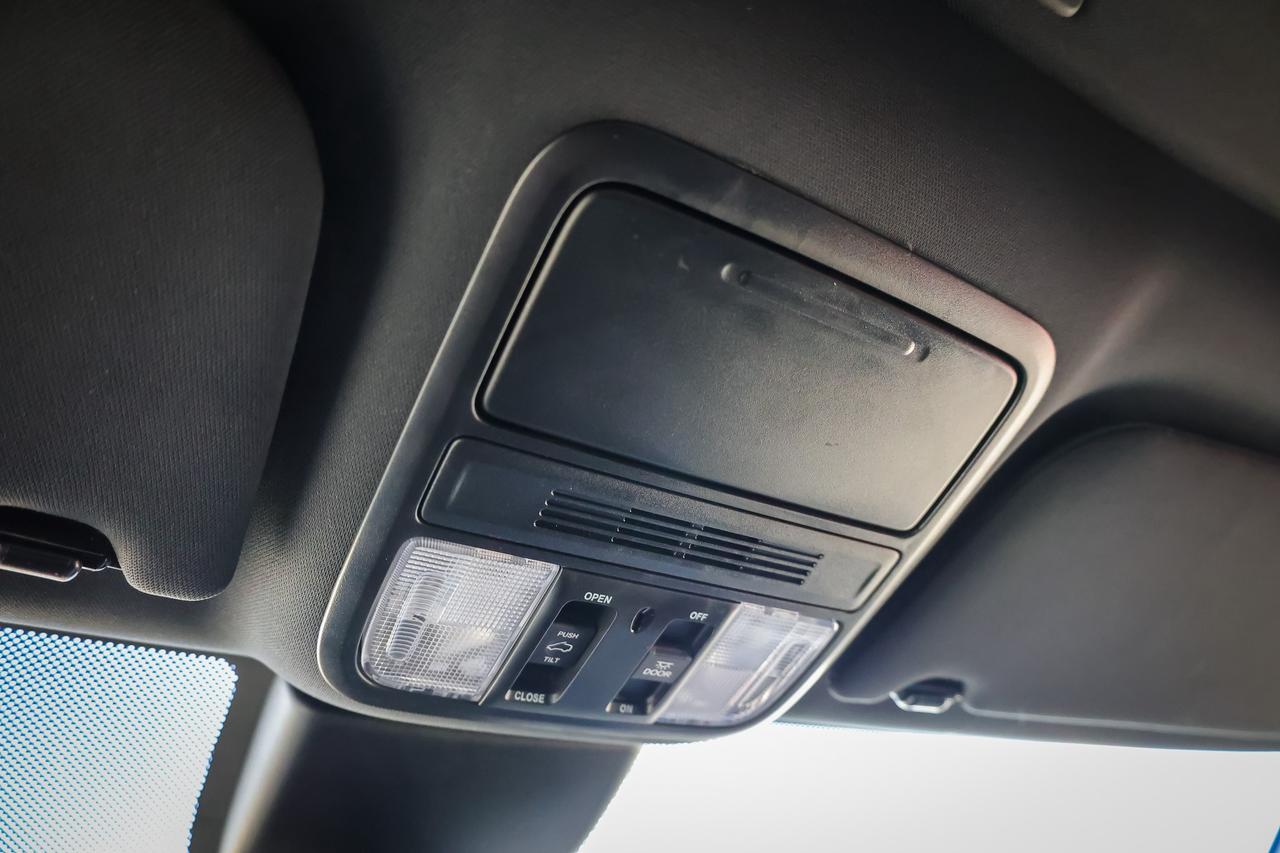2025 Honda Odyssey Sport-L Passenger Van Photo