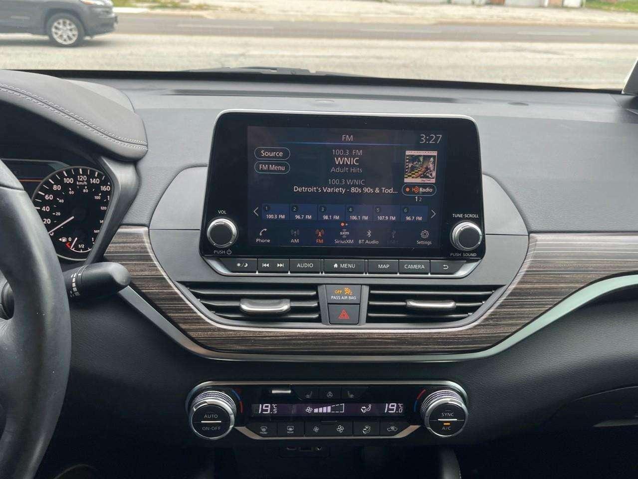 2020 Nissan Altima 2.5 PLATINUM ALL WHEEL DRIVE Photo