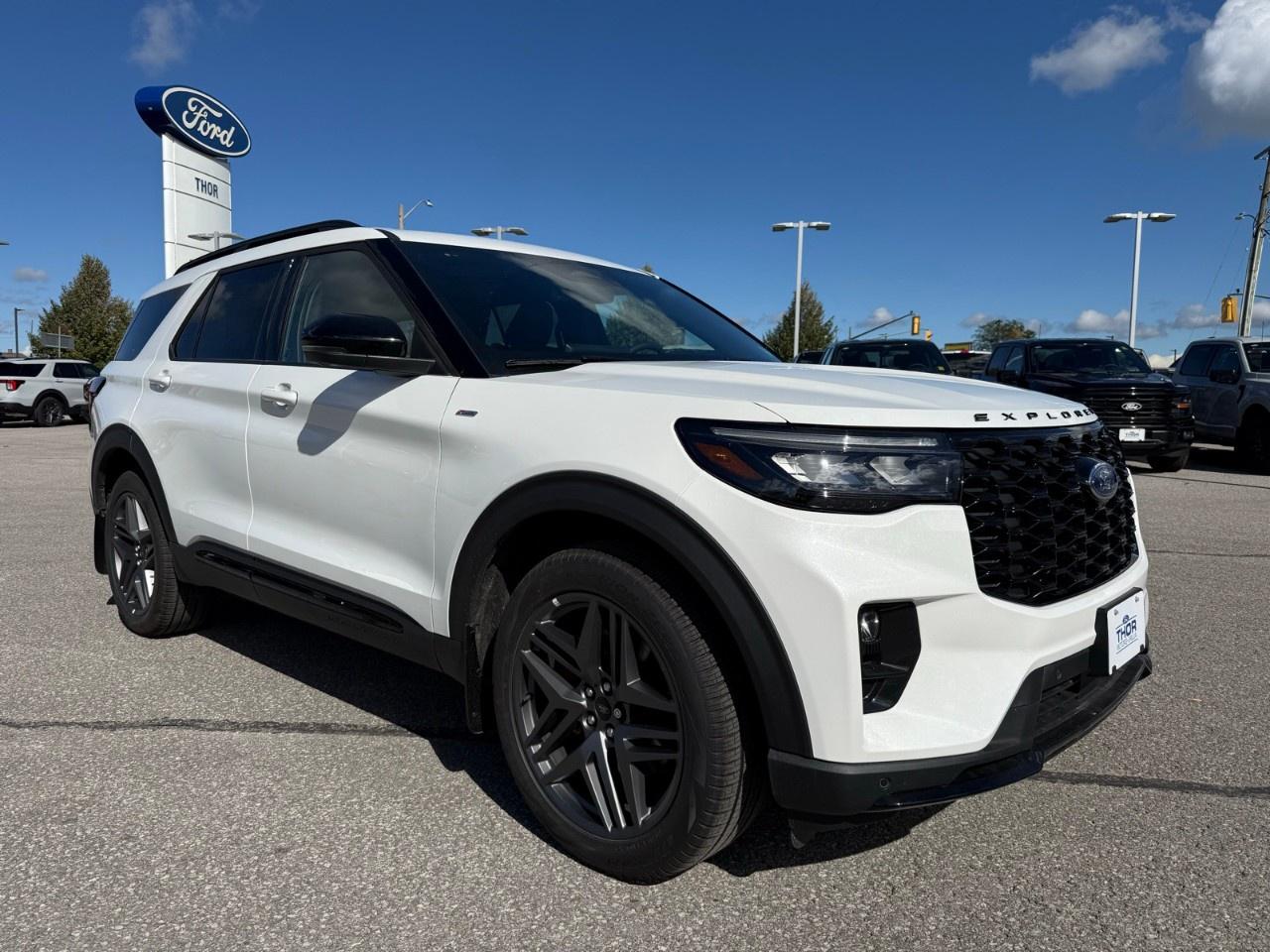 2026 Ford Explorer ST-Line 4WD Photo5