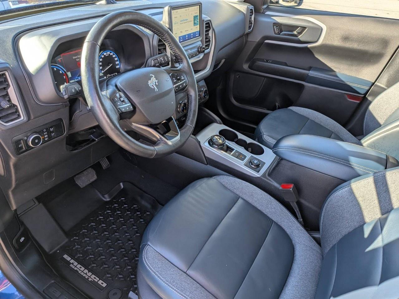 2023 Ford Bronco Sport Outer Banks 4x4 Photo