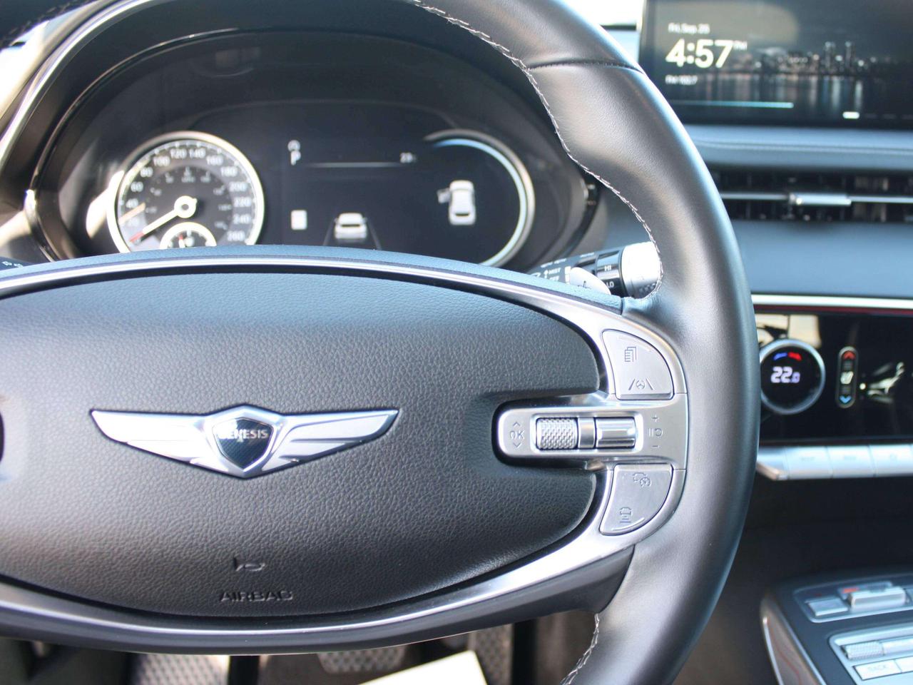 2025 Genesis GV70 ADVANCED PLUS Photo