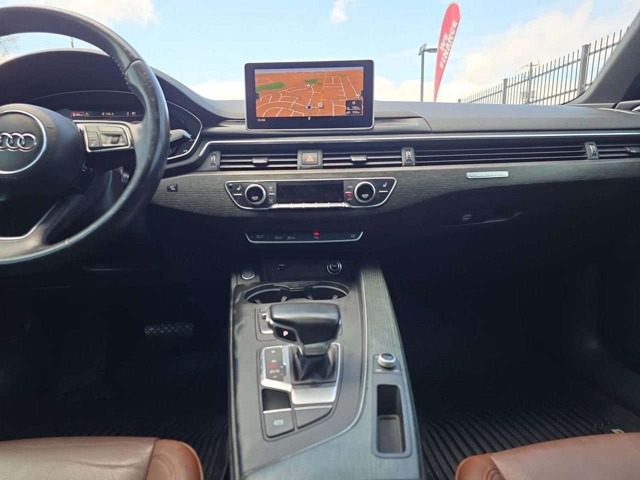 2019 Audi A4 Progressiv * CARPLAY / 360 CAMERA / BLIND SPOT / ROOF / BROWN INT Photo