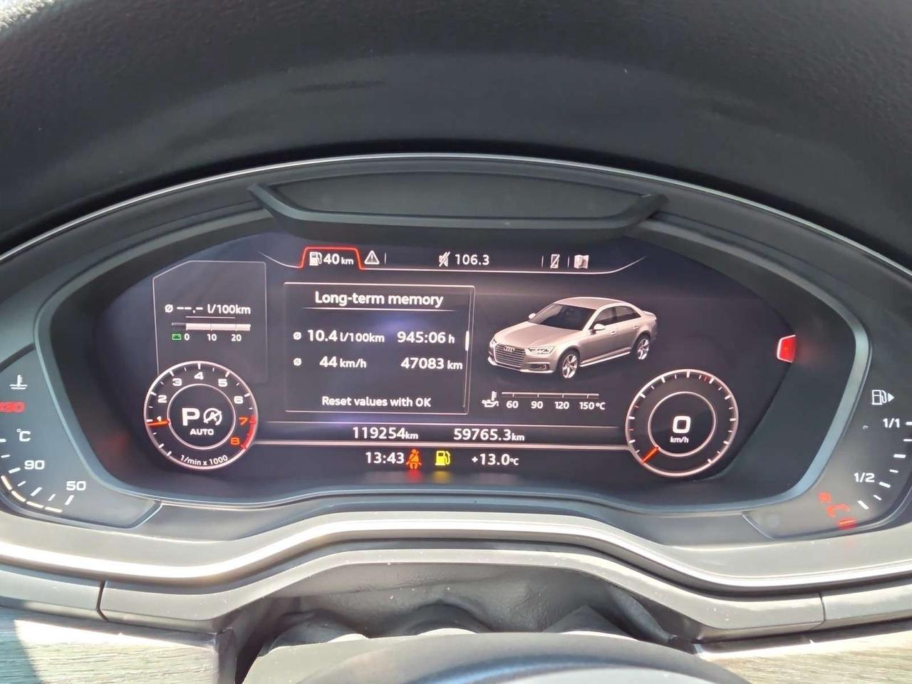 2019 Audi A4 Progressiv * CARPLAY / 360 CAMERA / BLIND SPOT / ROOF / BROWN INT Photo