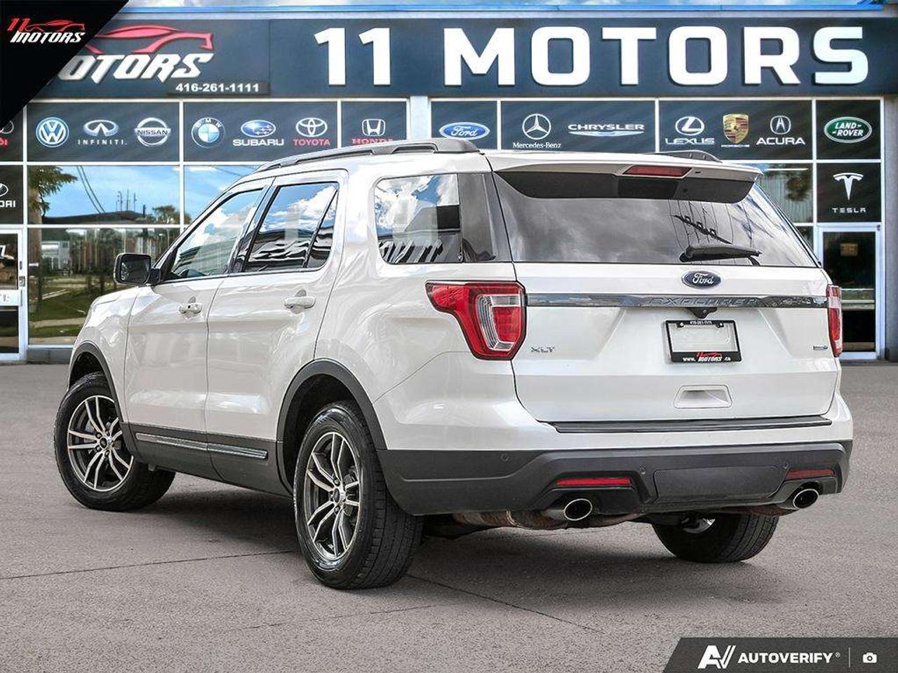 2019 Ford Explorer XLT 4WD   CLEAN CARFAX Photo