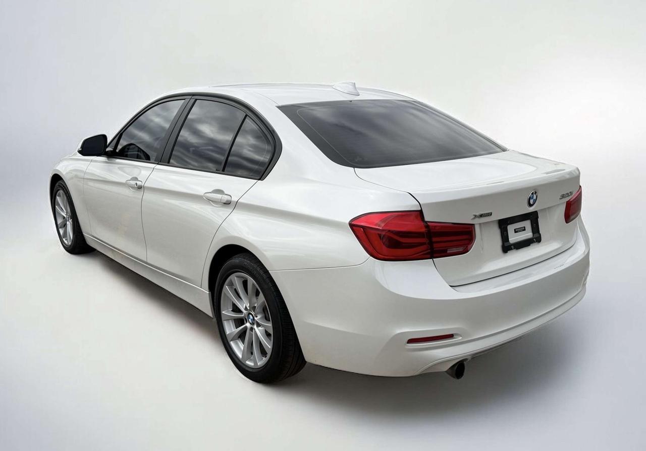 2016 BMW 3 Series 320i xDrive ~ NO ACCIDENTS ~ SAFETY INCLUDED Photo