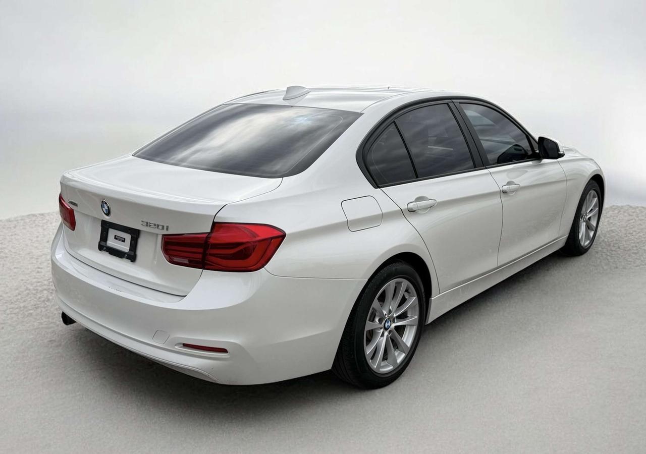 2016 BMW 3 Series 320i xDrive ~ NO ACCIDENTS ~ SAFETY INCLUDED Photo