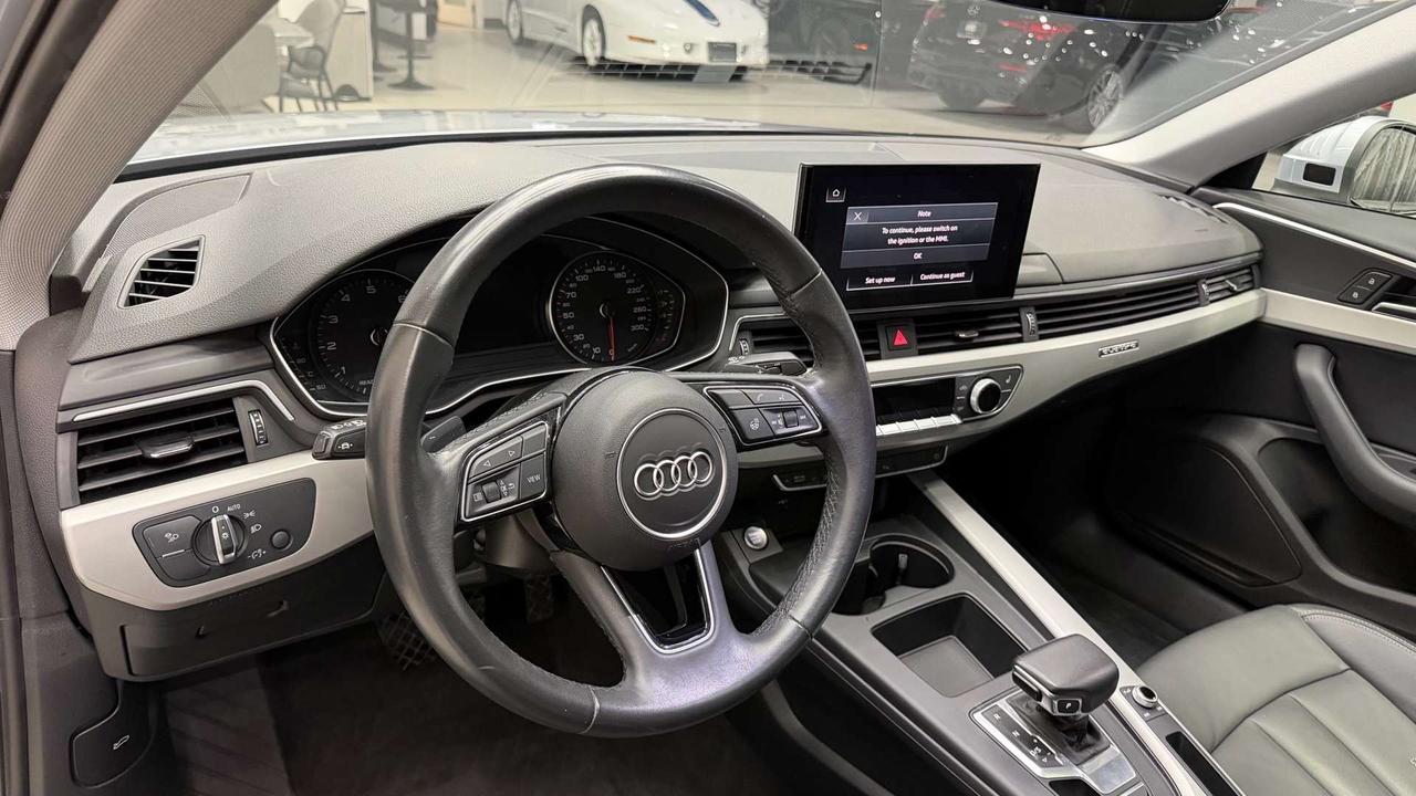2023 Audi A4 Komfort 45 TFSI quattro Photo
