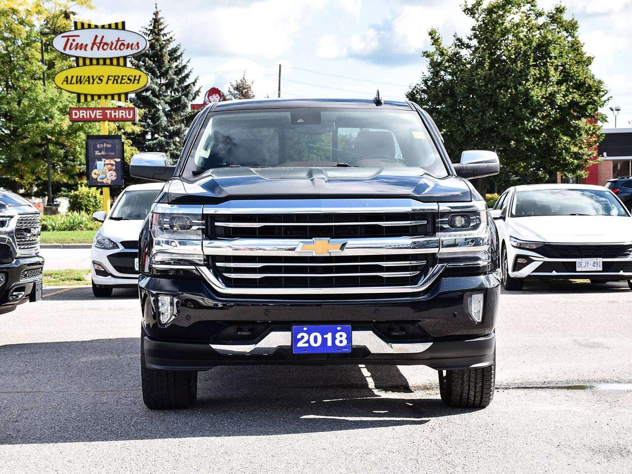 2018 Chevrolet Silverado 1500 High Country Crew Cab 4x4 ~Nav ~Leather ~Sunroof Photo