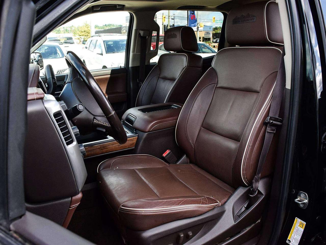 2018 Chevrolet Silverado 1500 High Country Crew Cab 4x4 ~Nav ~Leather ~Sunroof Photo
