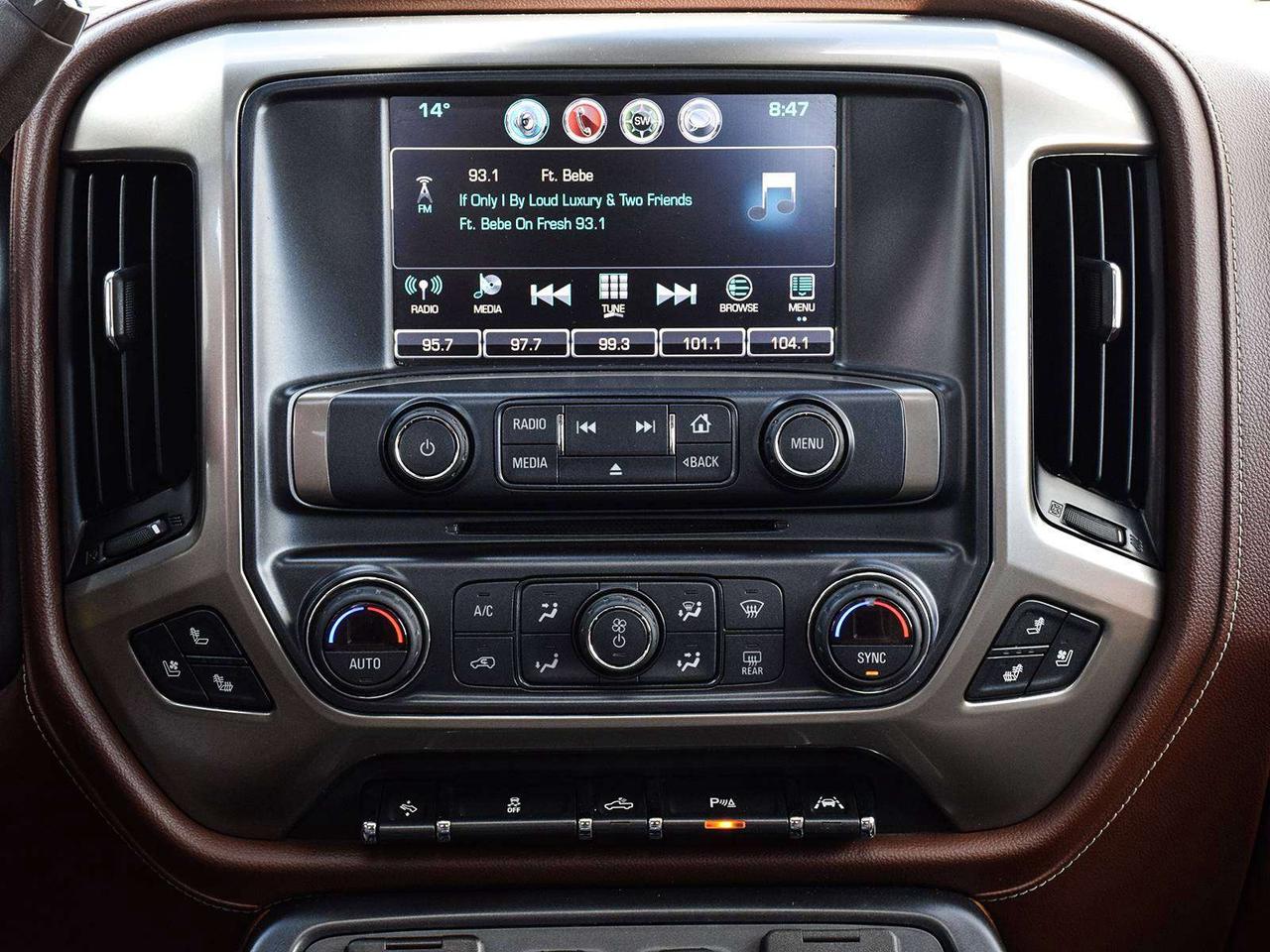 2018 Chevrolet Silverado 1500 High Country Crew Cab 4x4 ~Nav ~Leather ~Sunroof Photo