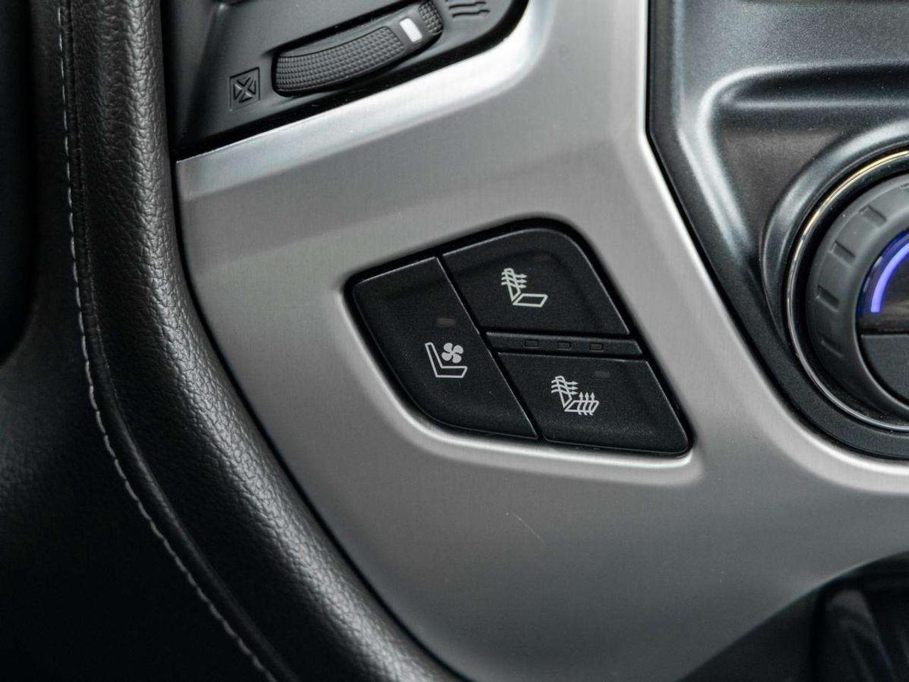 2018 GMC SIERRA 2500HD 4WD Crew Cab Standard Box SLT Photo
