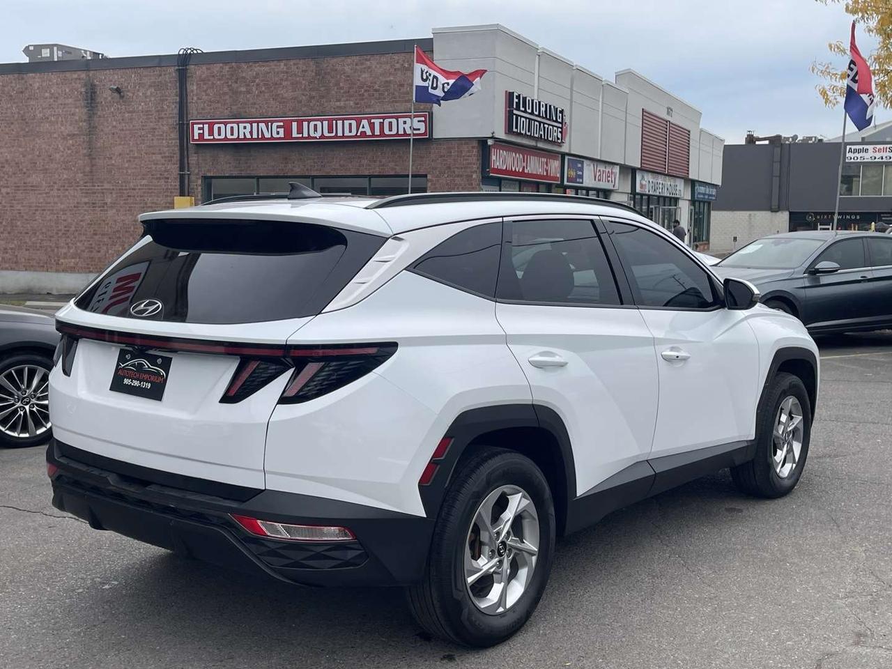2023 Hyundai Tucson Preferred w/Trend Pkg AWD Pearl White    Leather   Pano Roof   Htd Steering Photo