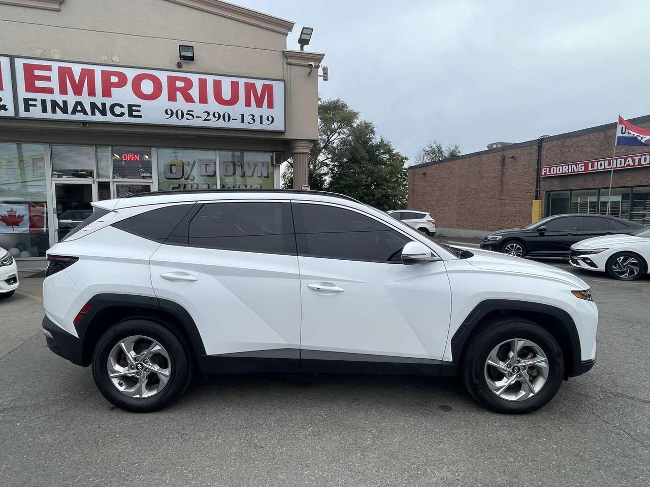 2023 Hyundai Tucson Preferred w/Trend Pkg AWD Pearl White    Leather   Pano Roof   Htd Steering Photo