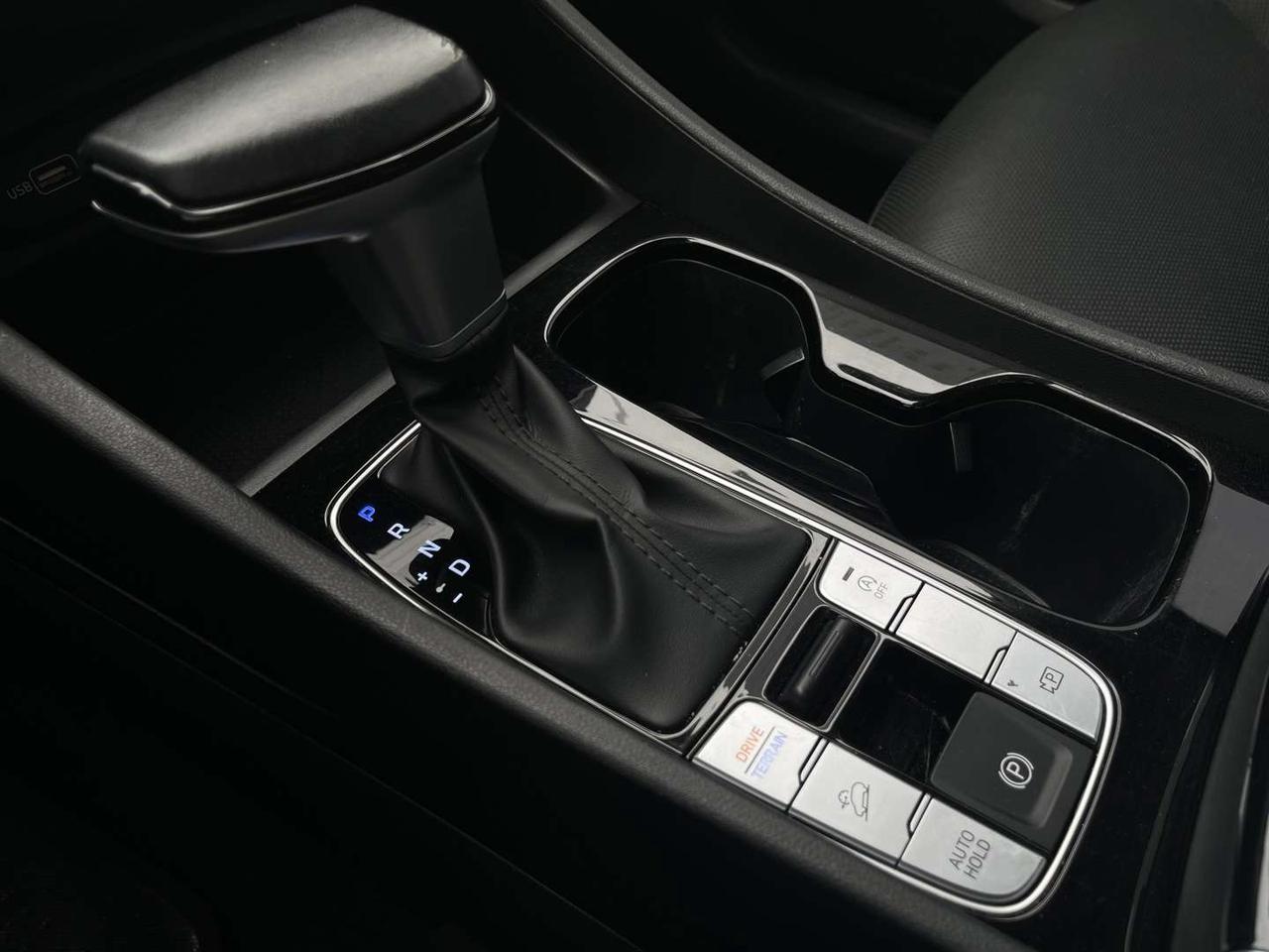 2023 Hyundai Tucson Preferred w/Trend Pkg AWD Pearl White    Leather   Pano Roof   Htd Steering Photo