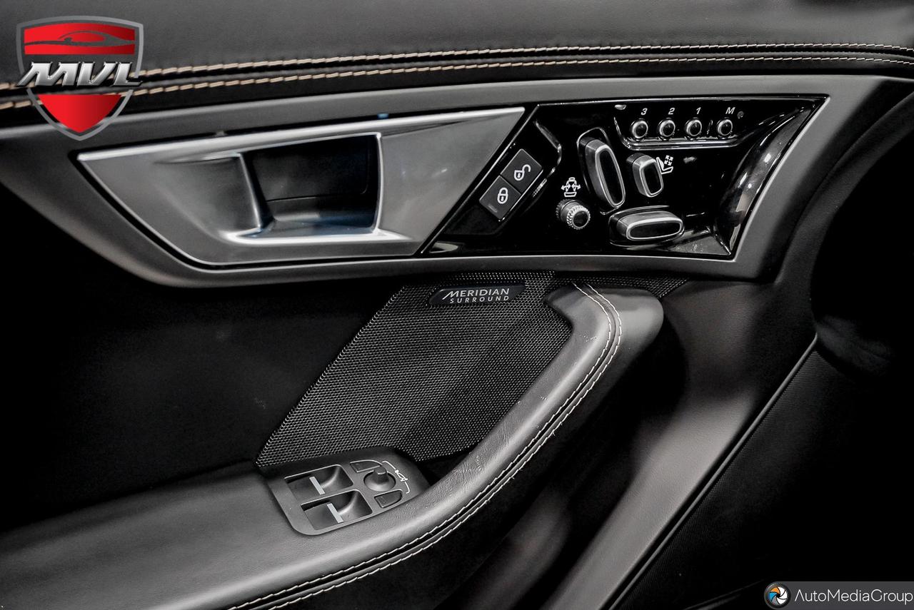 2016 Jaguar F-Type R (A8) 2dr All-Wheel Drive Coupe Photo