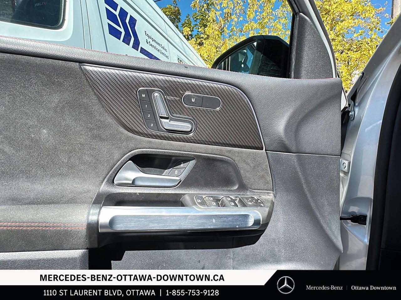2022 Mercedes-Benz GLB GLB 250 4MATIC SUV Premium, Night Pkg. Navigation, 360 Camera Photo