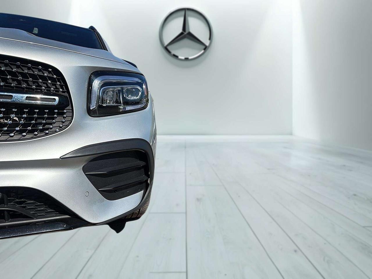 2022 Mercedes-Benz GLB GLB 250 4MATIC SUV Premium, Night Pkg. Navigation, 360 Camera Photo