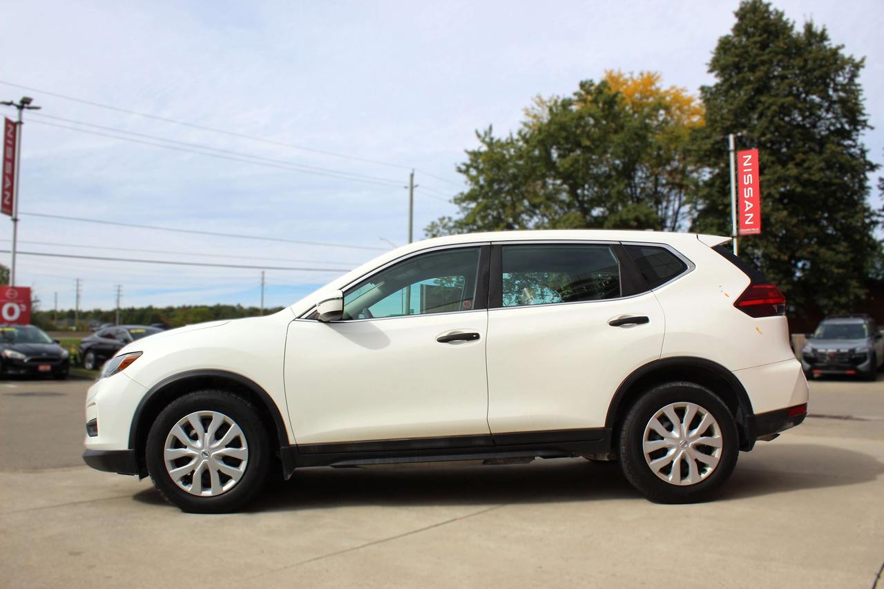 2017 Nissan Rogue  Photo
