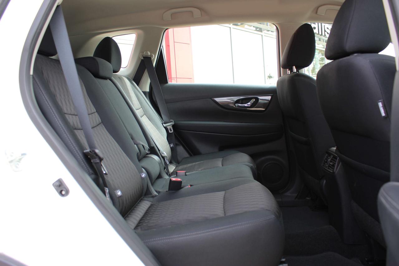 2017 Nissan Rogue  Photo