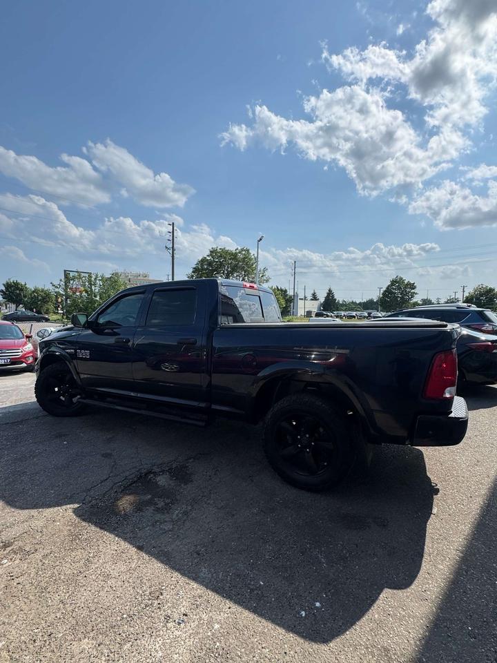 2017 RAM 1500 4WD Crew Cab SLT 6'4 Box Photo