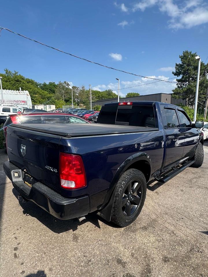 2017 RAM 1500 4WD Crew Cab SLT 6'4 Box Photo