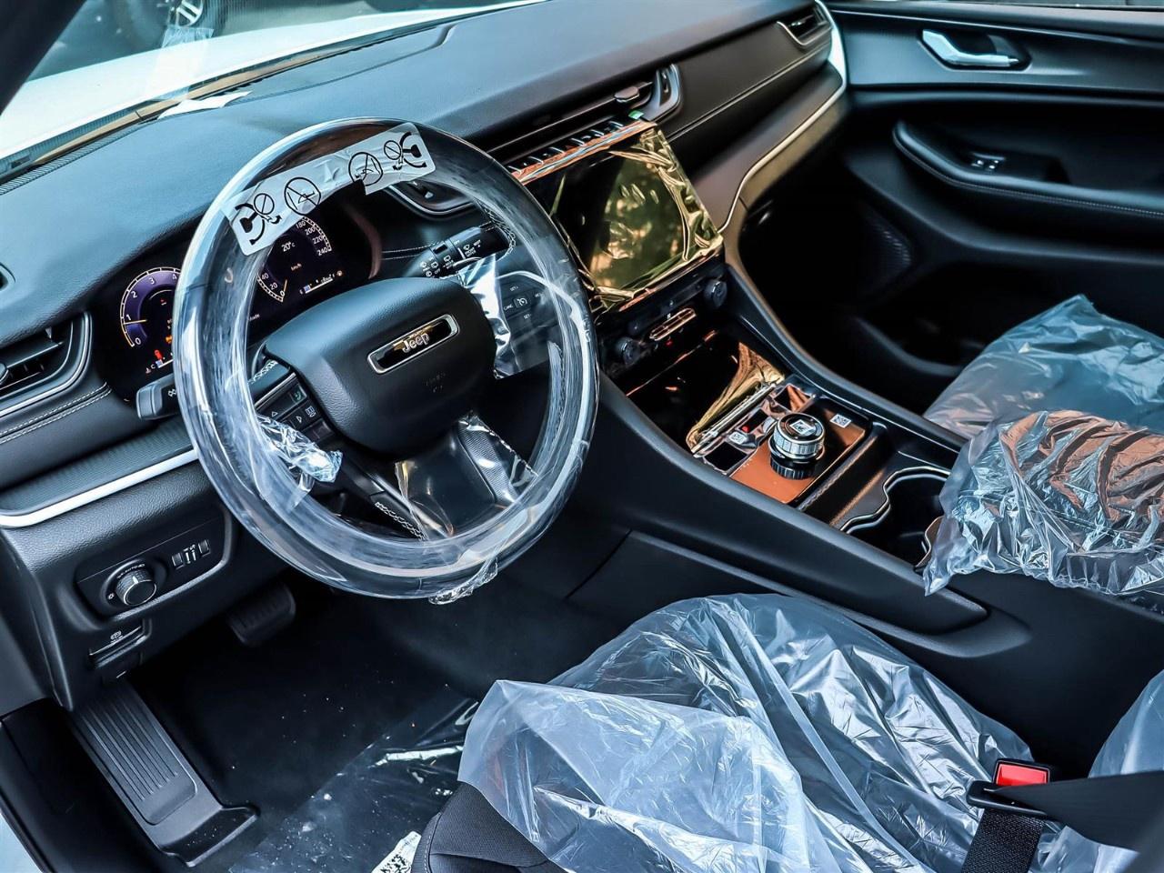 2026 Jeep Grand Cherokee  Photo