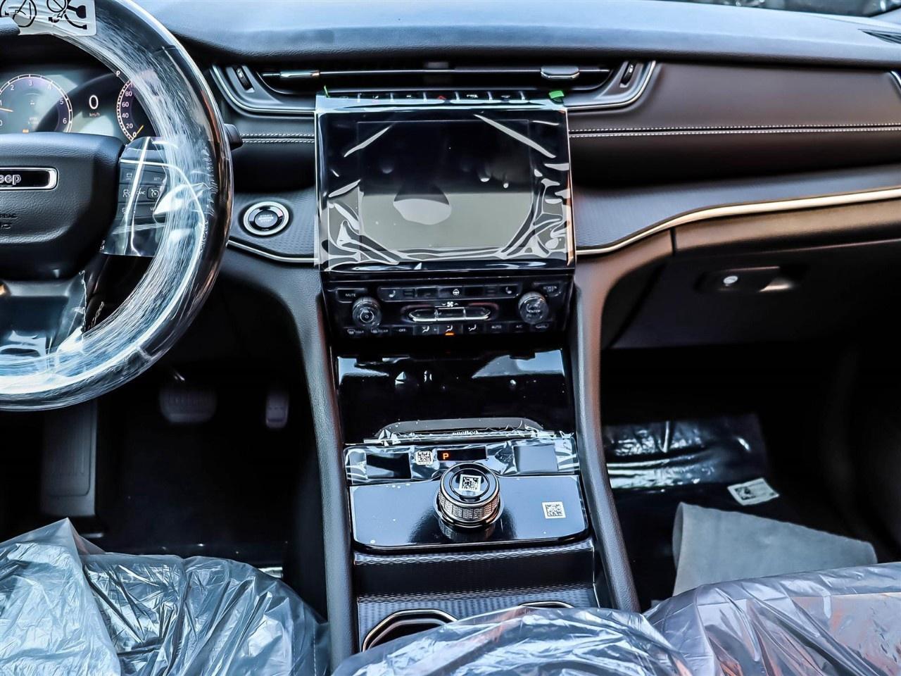 2026 Jeep Grand Cherokee  Photo