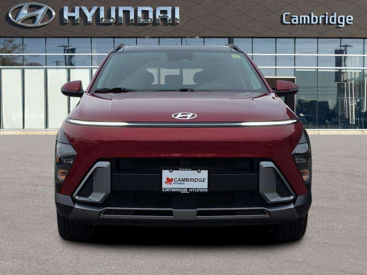 2025 Hyundai KONA Preferred Trend   NO ACCIDENTS LTHR S.ROOF 8.1L/100KM Photo