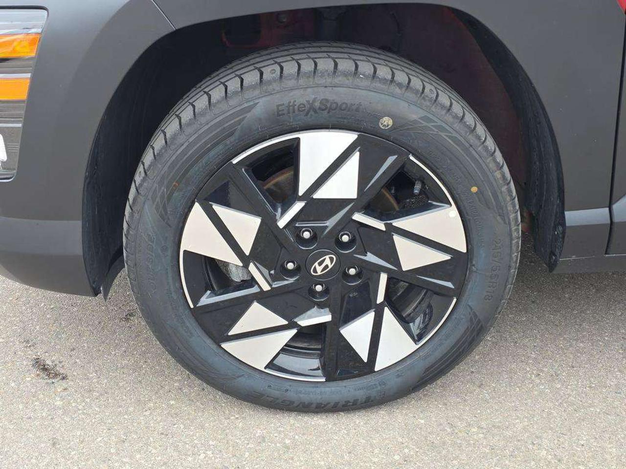 2025 Hyundai KONA Preferred Trend   NO ACCIDENTS LTHR S.ROOF 8.1L/100KM Photo