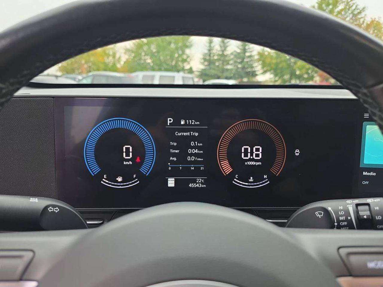 2025 Hyundai KONA Preferred Trend   NO ACCIDENTS LTHR S.ROOF 8.1L/100KM Photo