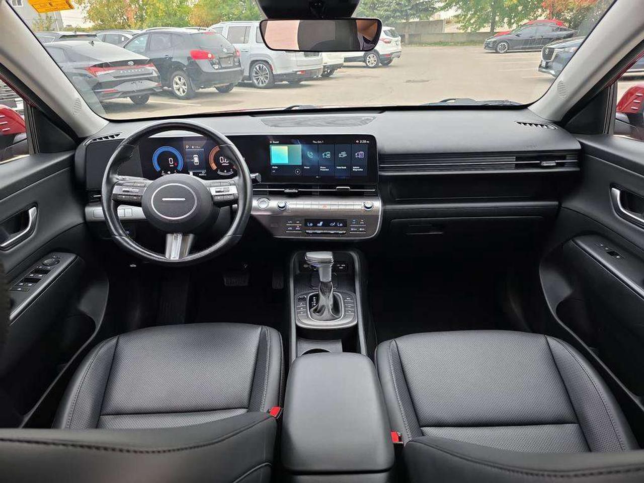 2025 Hyundai KONA Preferred Trend   NO ACCIDENTS LTHR S.ROOF 8.1L/100KM Photo