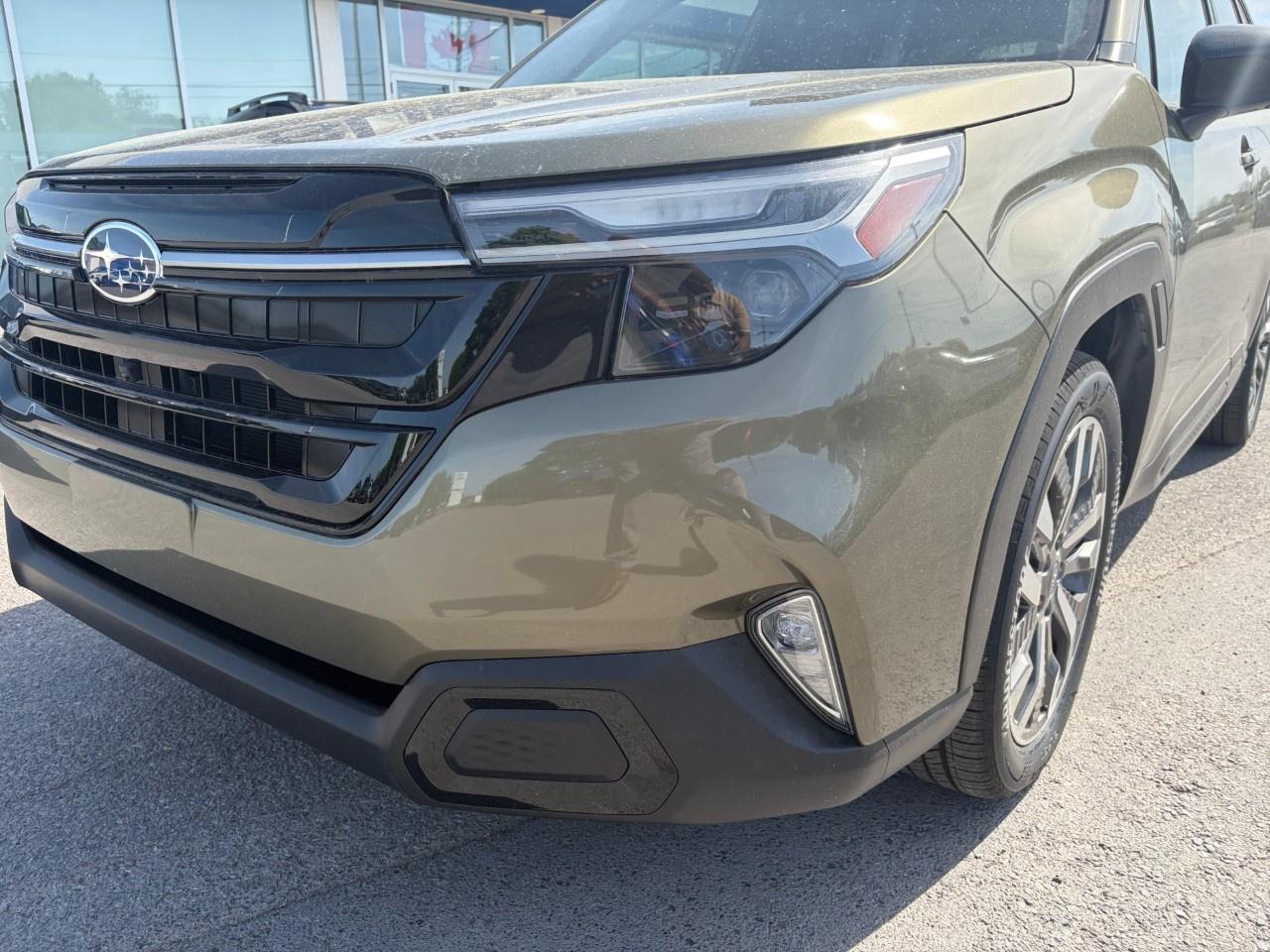 2026 Subaru Forester Premier AWD Photo