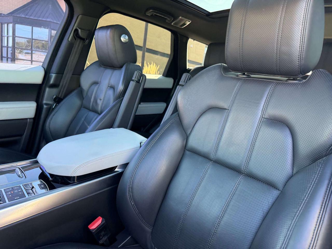 2014 Land Rover Range Rover Sport V8 Supercharged Photo