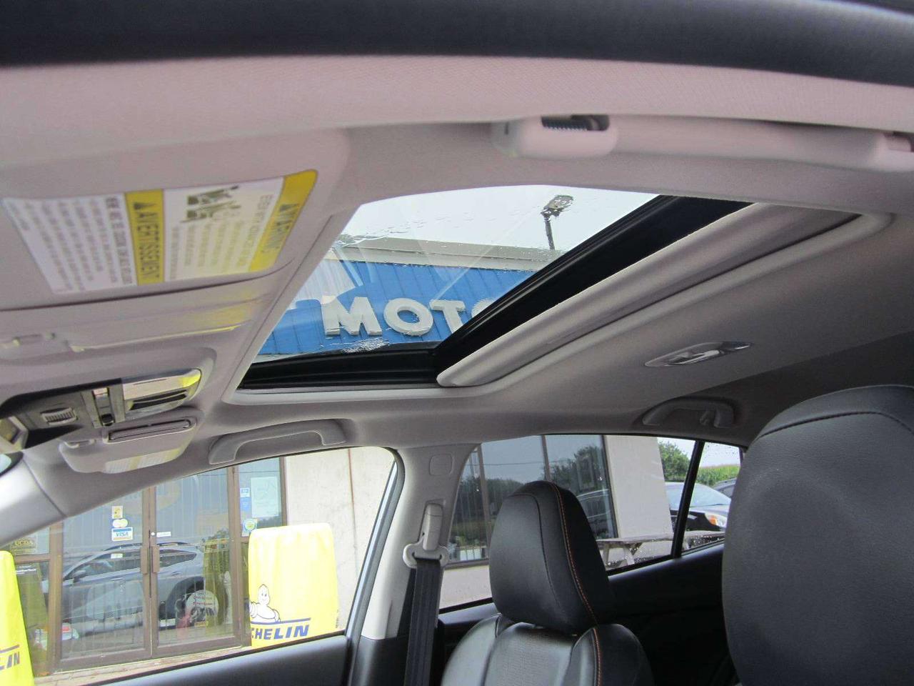 2021 Subaru Crosstrek Limited NO ACCIDENTS! 1 PRICE ONLY! NO ADMIN FEES! Photo