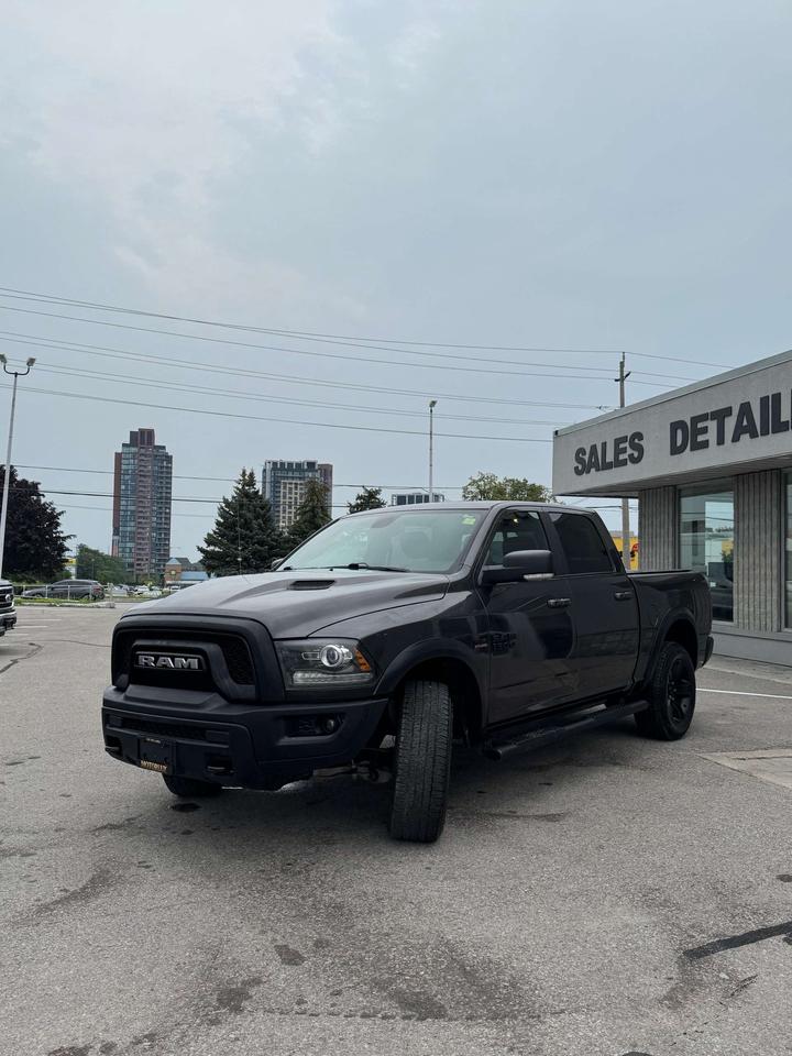 2022 RAM 1500 Warlock 4x4 Crew Cab 5'7 Box Photo3