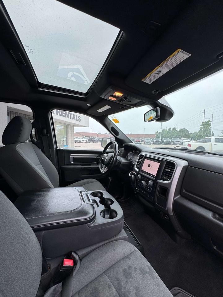 2022 RAM 1500 Warlock 4x4 Crew Cab 5'7 Box Photo
