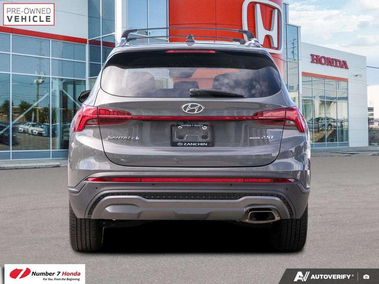 2023 Hyundai Santa Fe Urban AWD *NO REPORTED ACCIDENTS*ONE OWNER Photo4