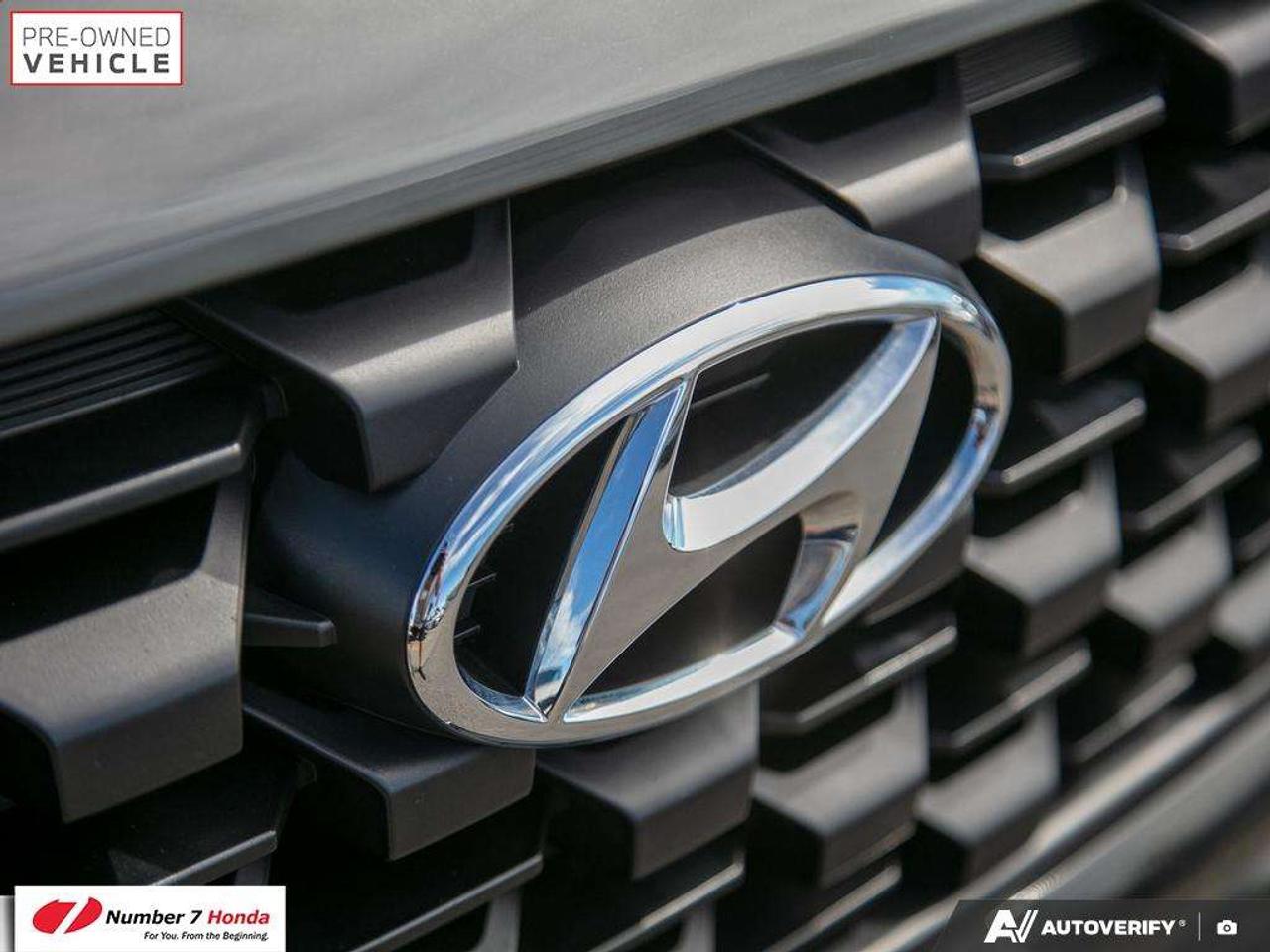 2023 Hyundai Santa Fe Urban AWD *NO REPORTED ACCIDENTS*ONE OWNER Photo