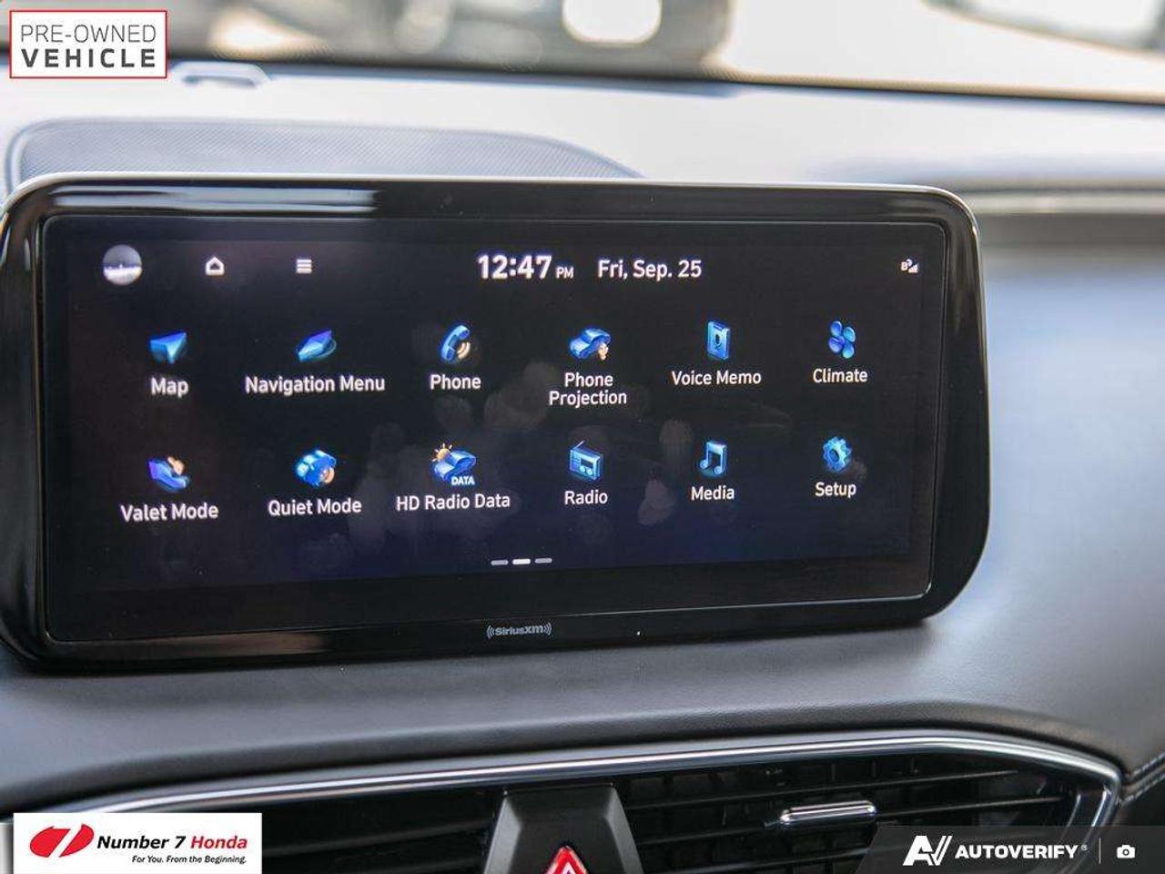 2023 Hyundai Santa Fe Urban AWD *NO REPORTED ACCIDENTS*ONE OWNER Photo