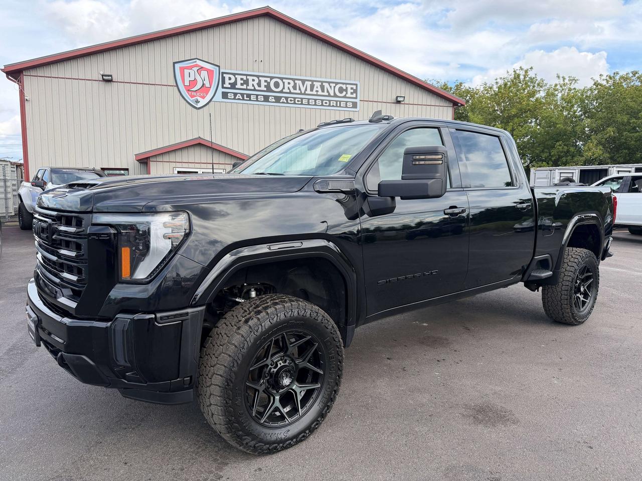 2024 GMC SIERRA 2500HD SLE Photo