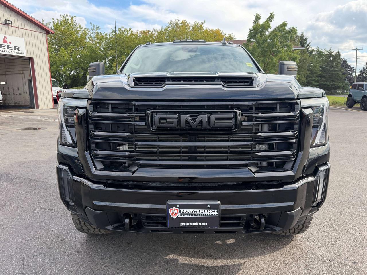 2024 GMC SIERRA 2500HD SLE Photo
