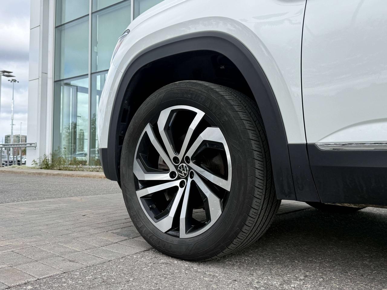 2023 Volkswagen Atlas HIGHLINE Photo