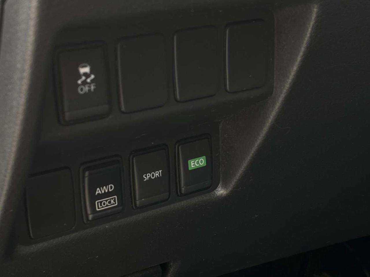 2017 Nissan Rogue S AWD   Heated Seats   Rev Cam   Cruise Control Photo