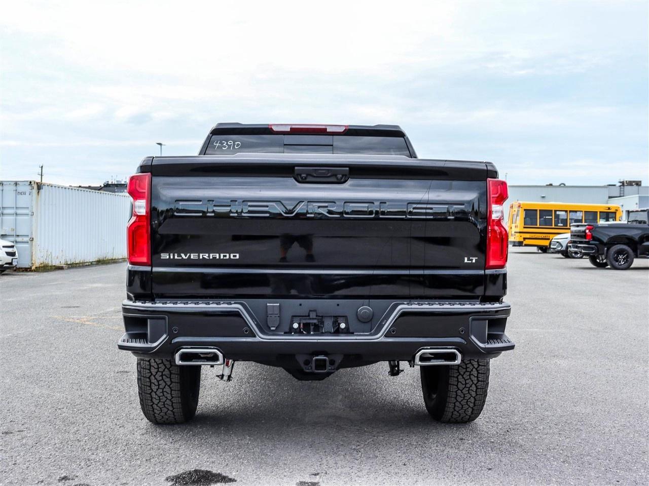 2026 Chevrolet Silverado 1500 Crew Cab Short Box 4-Wheel Drive LT Trail Boss Photo